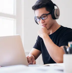 Proxitech IT Solutions student receiving IT course certification